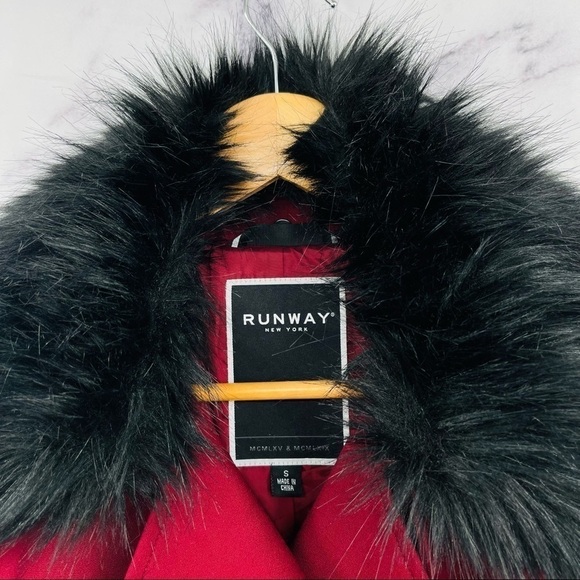 Runway New York Faux Fur Double Breasted Trench Coat Deep Red - Picture 4 of 6